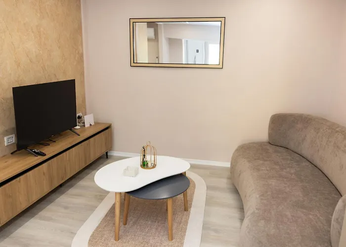 3 Min To Center Stylish Stay's Apartmán *