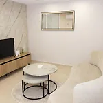 Luxury Center - Free Parking