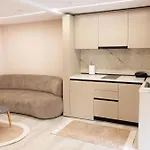 Appartement Luxury Center - Free Parking Tirana