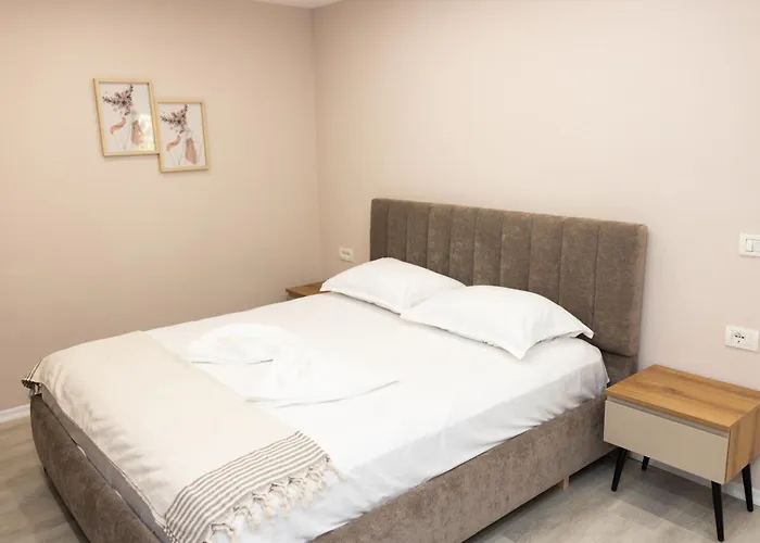 3 Min To Center Stylish Stay's *