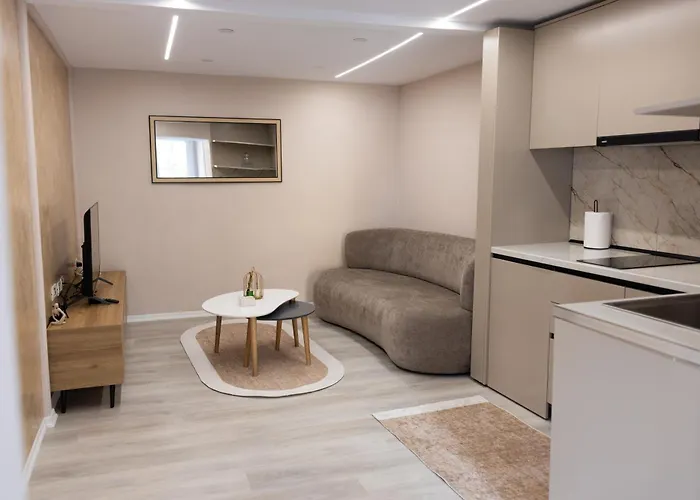 アパート 3 Min To Center Stylish Stay's